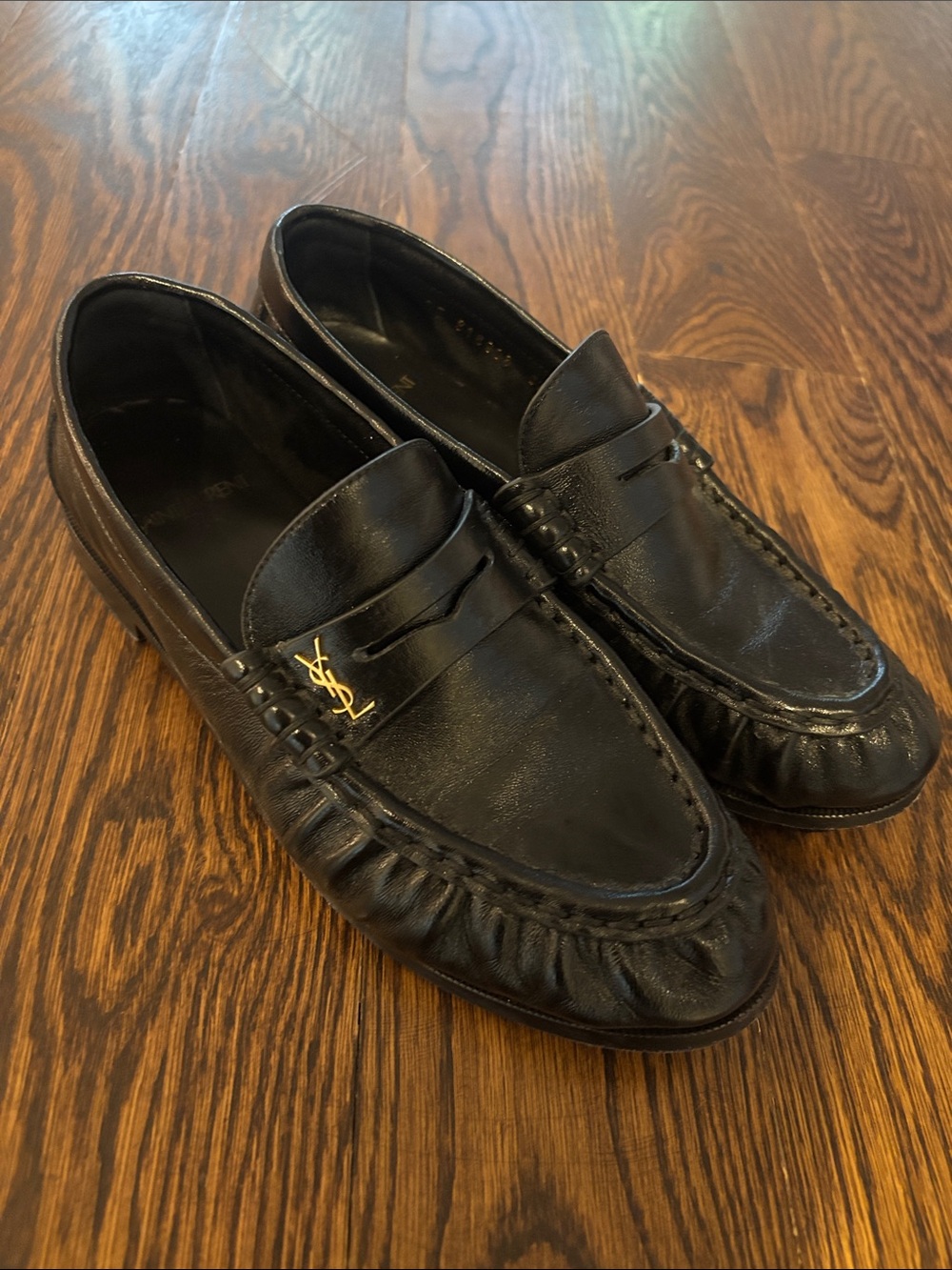 Saint Laurent Le Loafer - Picture 8 of 9